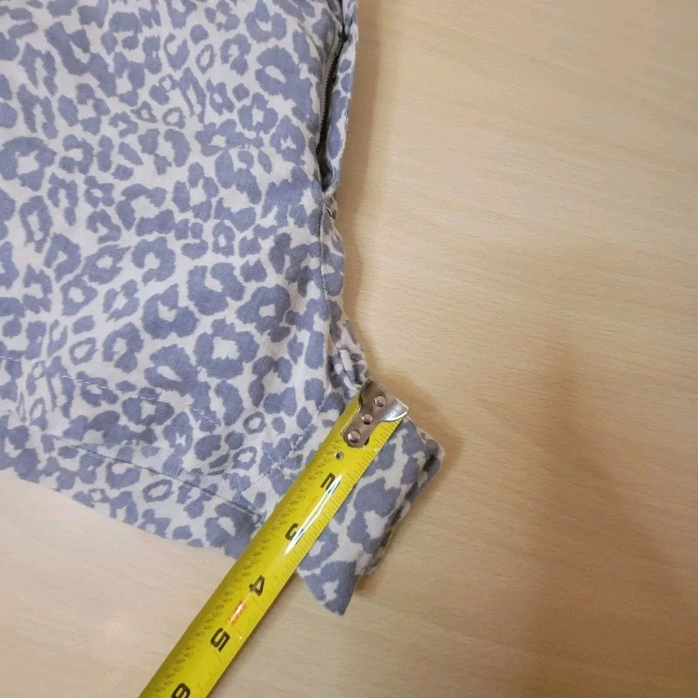 Cynthia Rowley Animal Print Chino Shorts Grey Cream Leopard 3